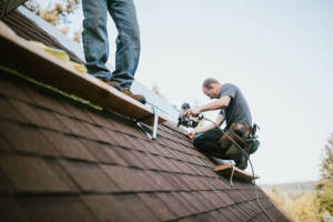 Local Roofers in E Petersburg, PA